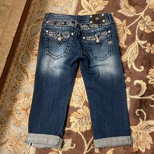 Miss Me Capri jeans